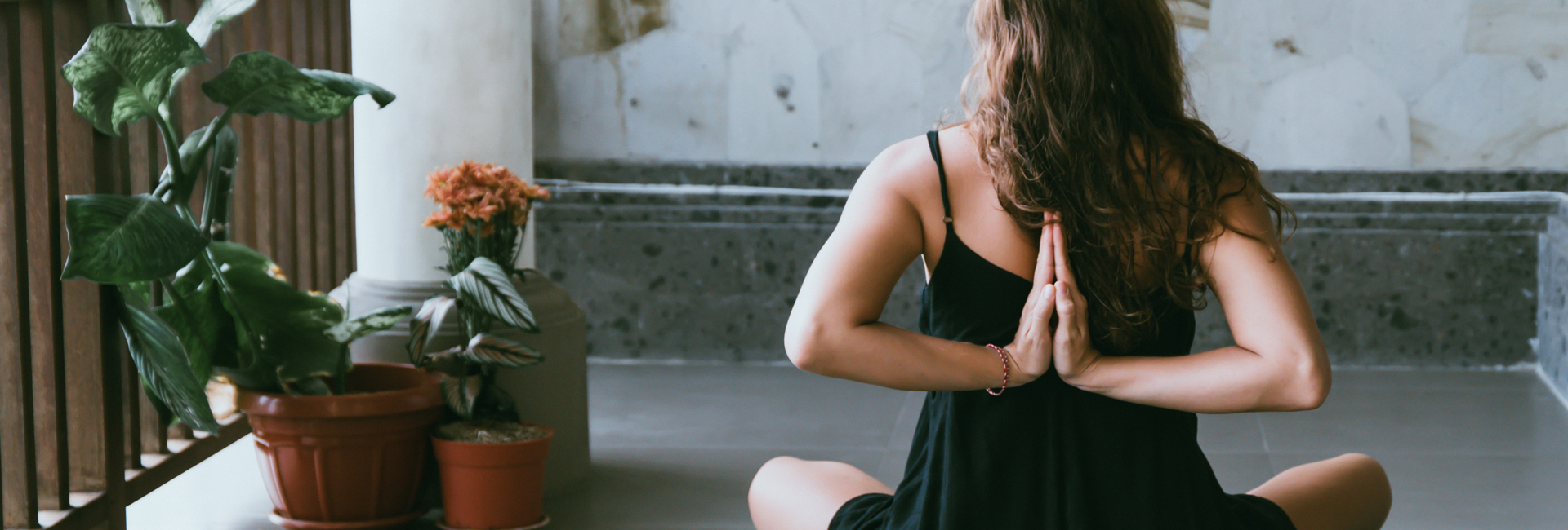 Stretches for Travellers Who Aren’t Travelling