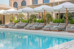 Iconic Location Nestled in the heart of Dubai's stunning coastline, this resort offers mesmerizing views of the Arabian Gulf and an ambiance of pure serenity. - 2026-08-12T132227.373