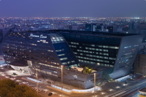 Iconic Location Nestled in the heart of Dubai's stunning coastline, this resort offers mesmerizing views of the Arabian Gulf and an ambiance of pure serenity. - 2026-08-13T171212.815